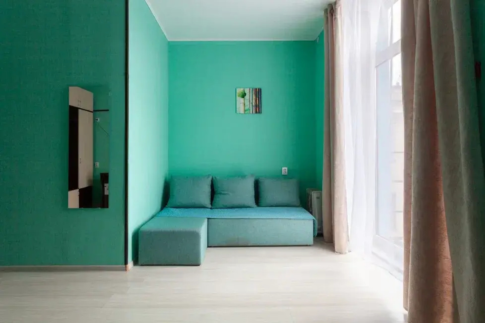 Отель КУ-КУ