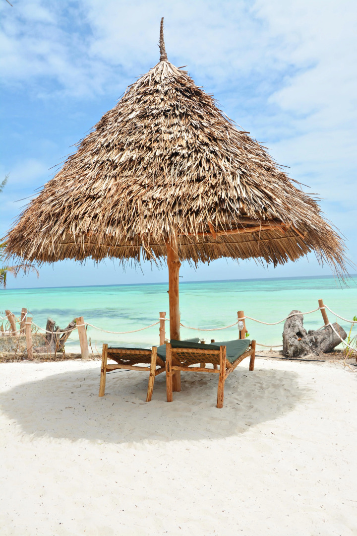 Отель Aya Beach Bungalows