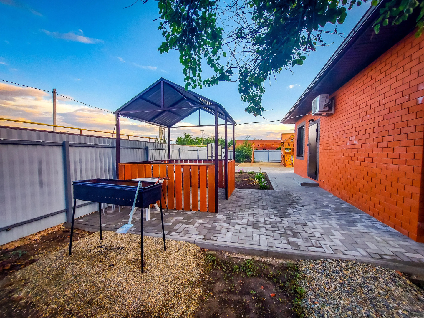 Частный Дом на Берегу Азовского Моря