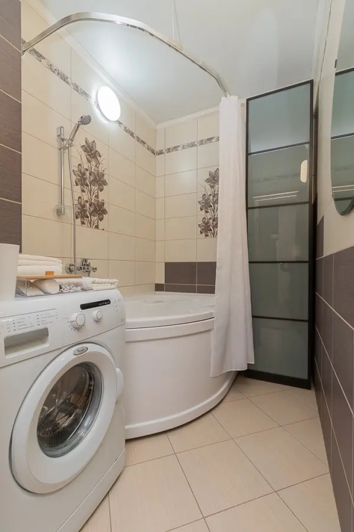 Квартира Happy House  Комарова 17/2