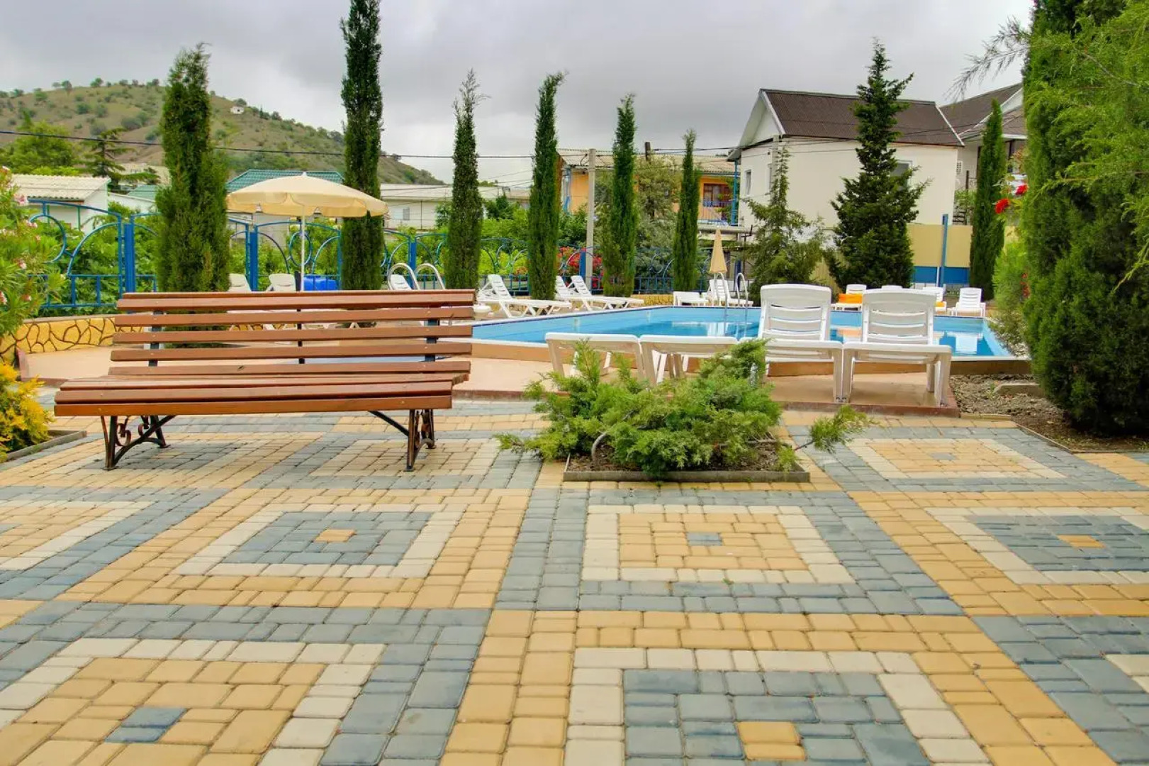 Отель БиХэппи