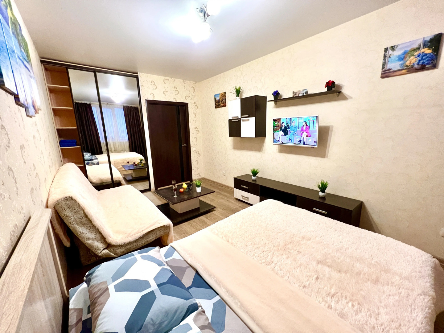 Апартаменты на 20 этаже в ЖК Гастелло (рядом с парком Гагарина)