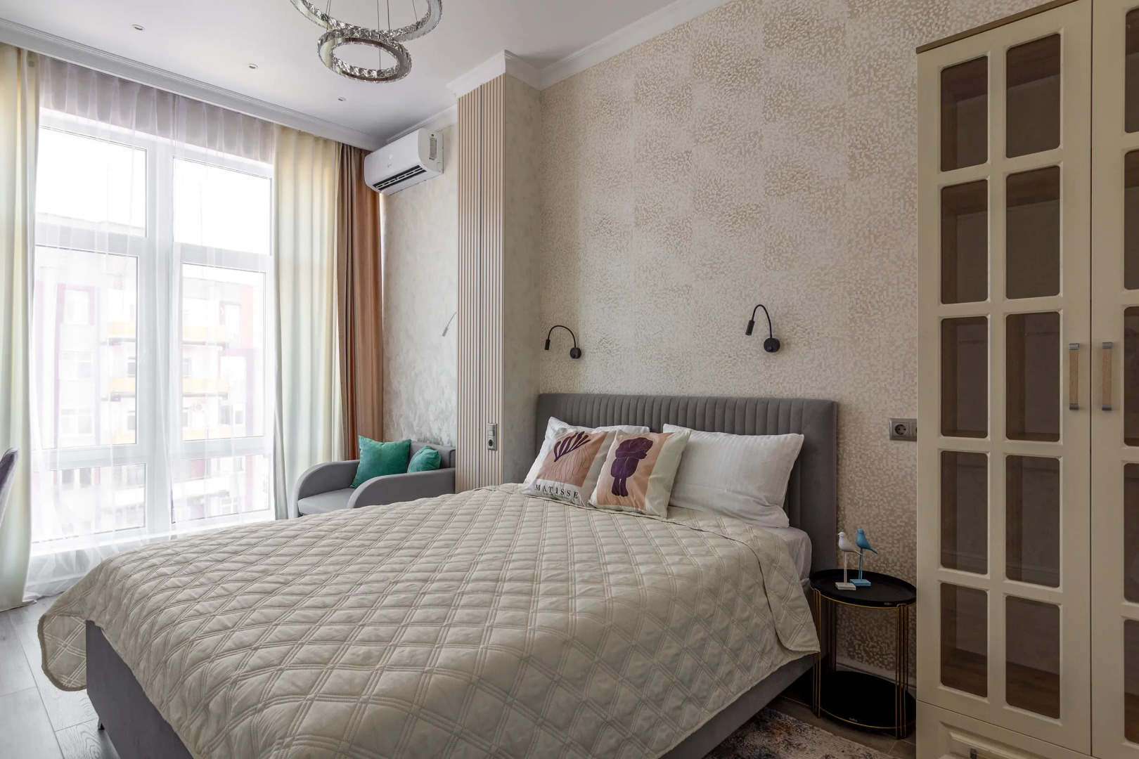 Апартаменты Sunflower