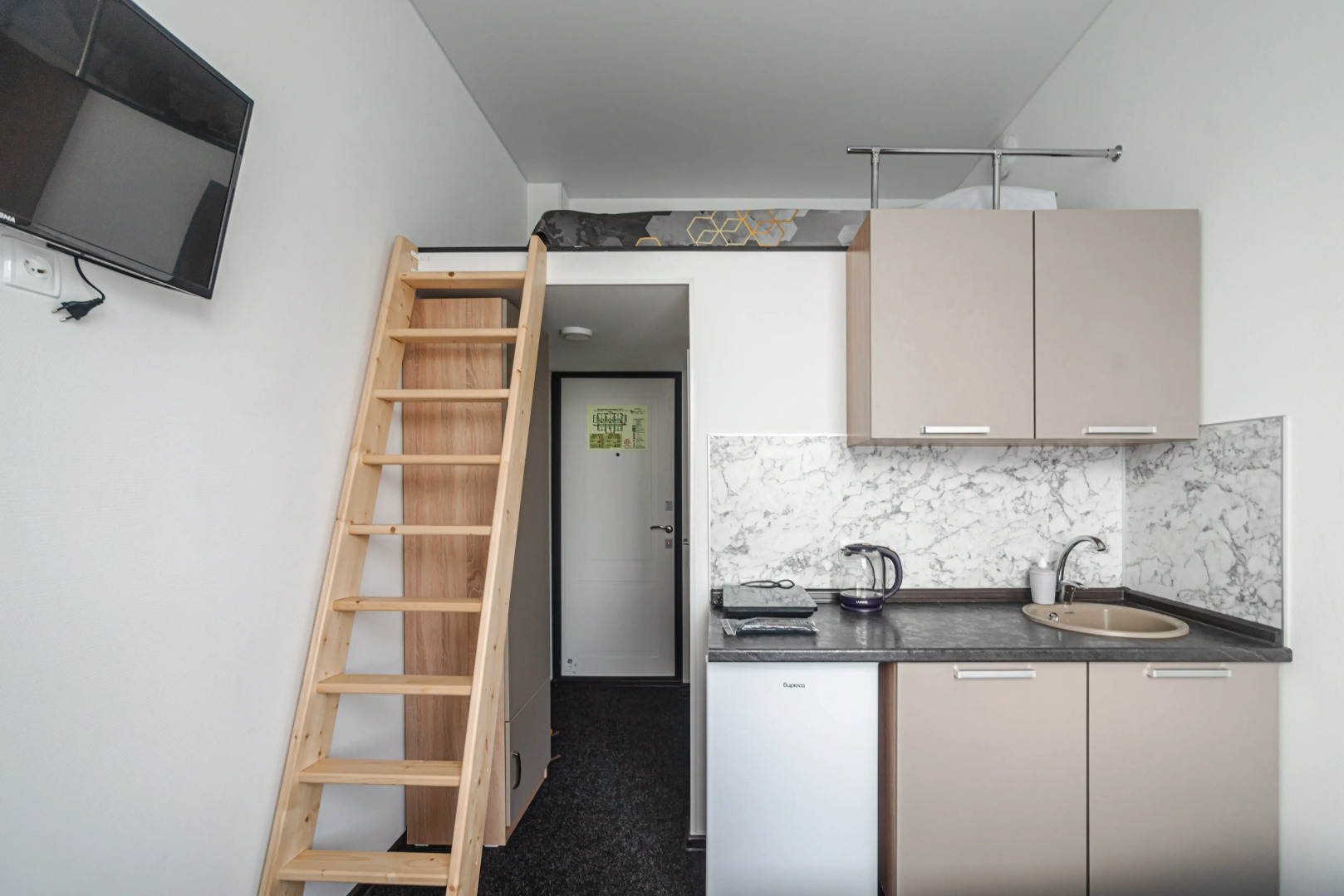 Апартаменты Нижний Ораниенбаум (302)