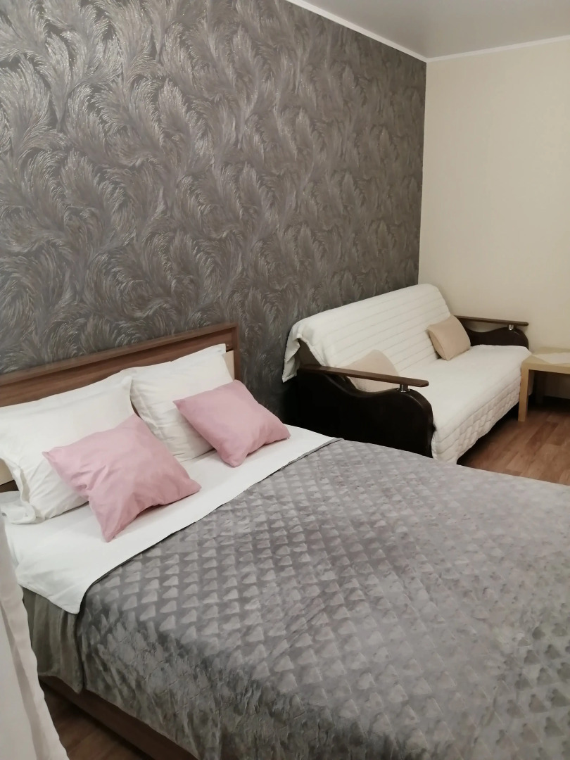 Апартаменты Квартира на Речном