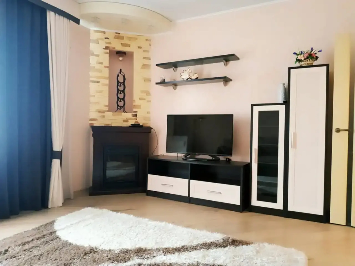 Квартира Двухкомнатная Зеленоградская Жемчужина