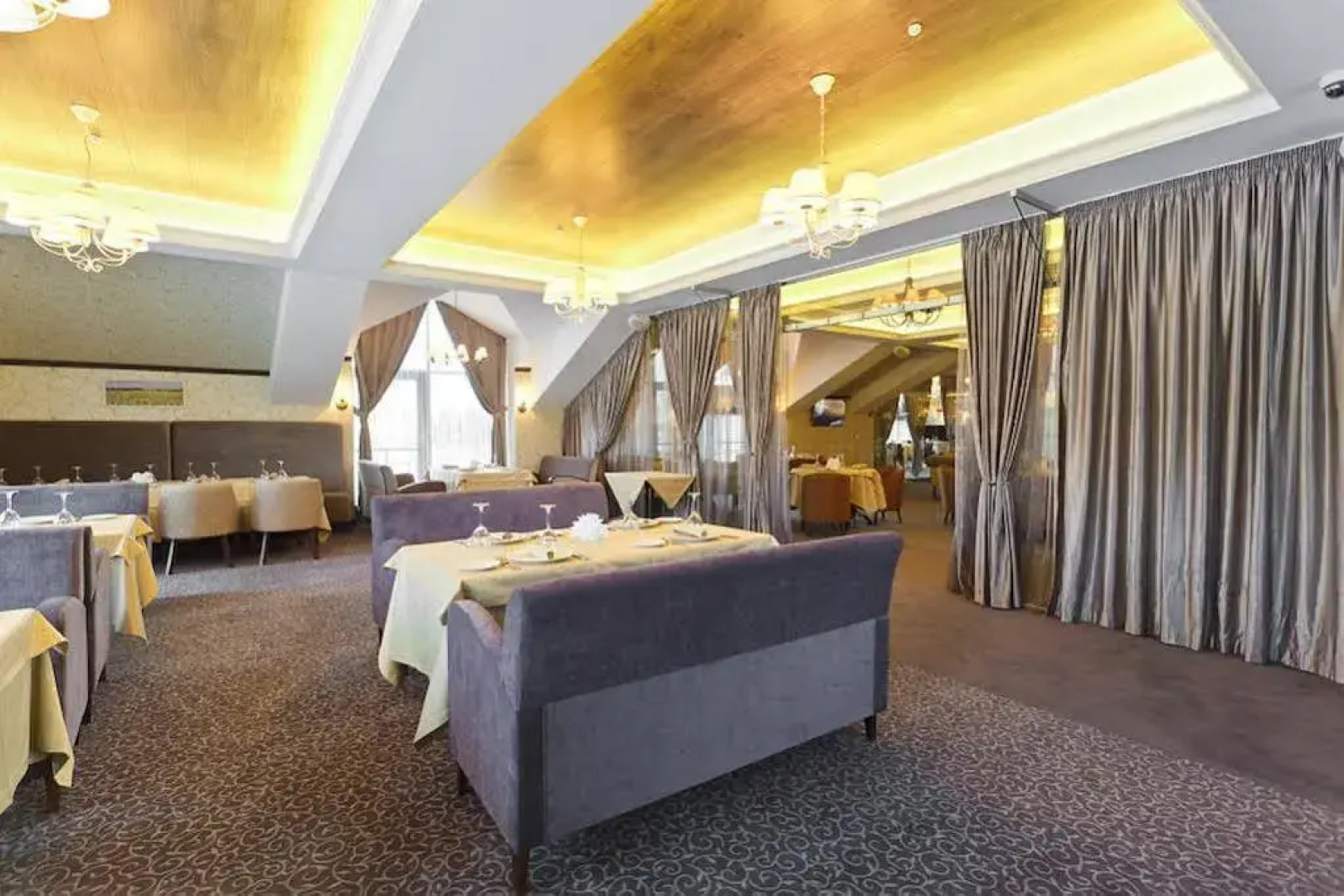 Отель Дрозды Клуб