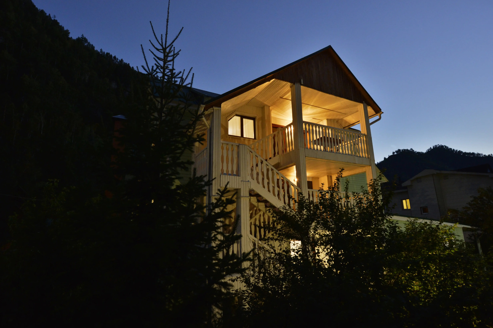 Отель ГК Ареда 1 - Mountain