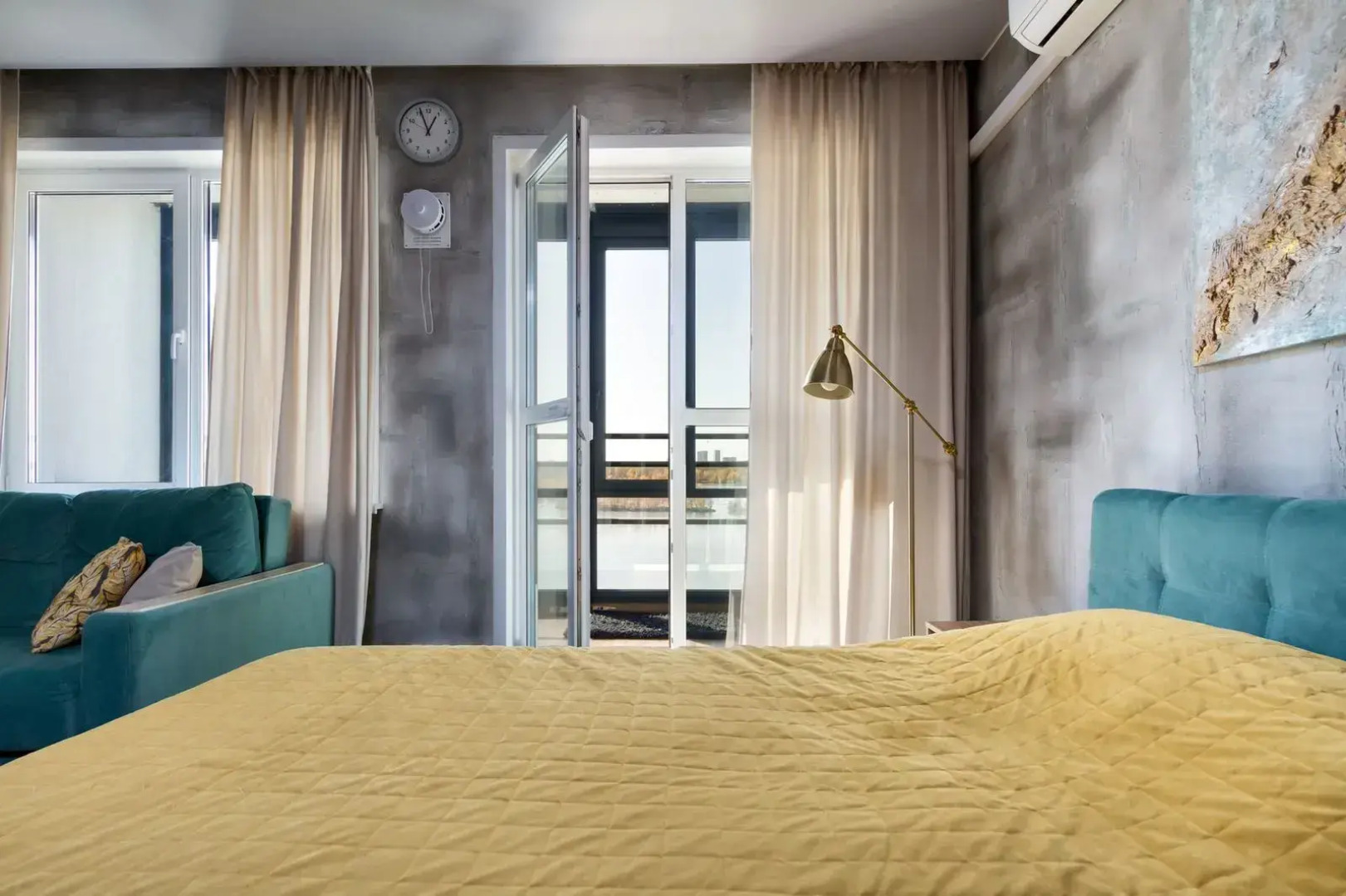 Апартаменты на набережной солнечный берег