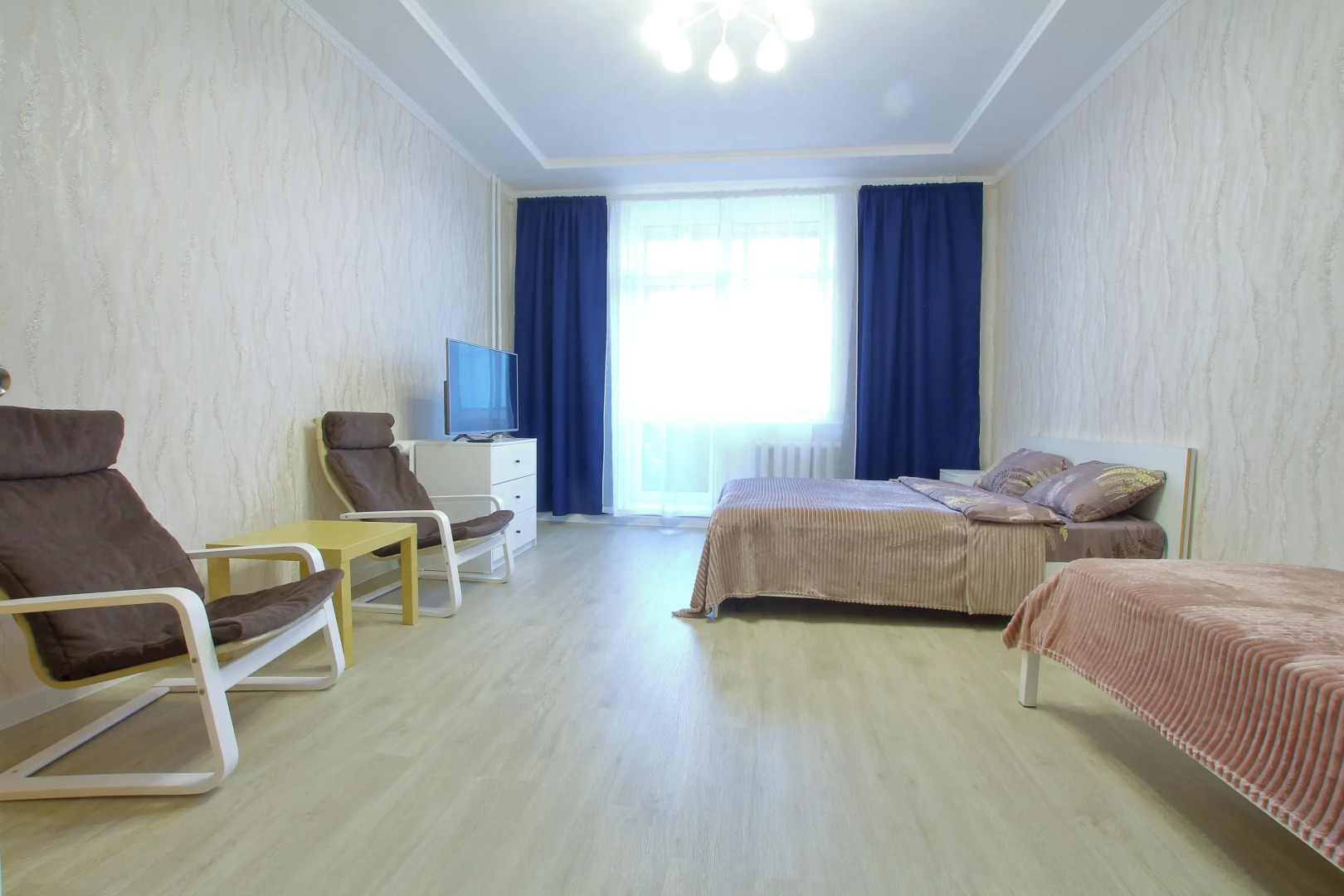 Апартаменты Квартира на Ершова 2 этаж