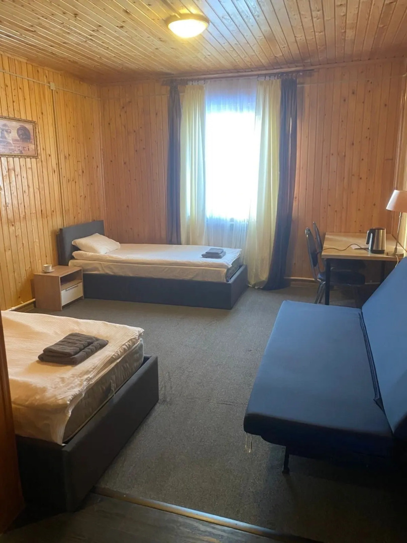 Частный дом с банкетным залом