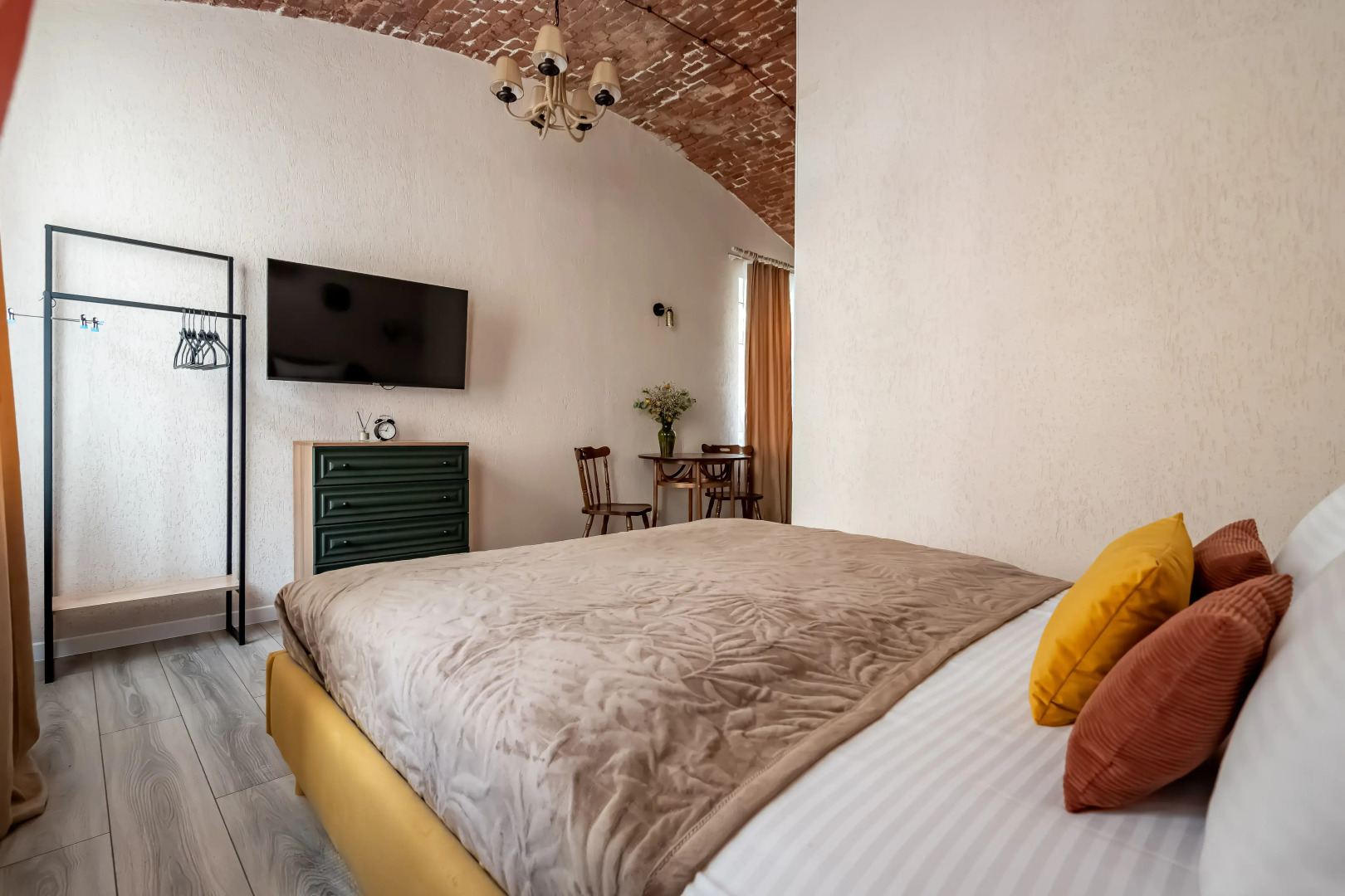 Квартира Yellow Dream