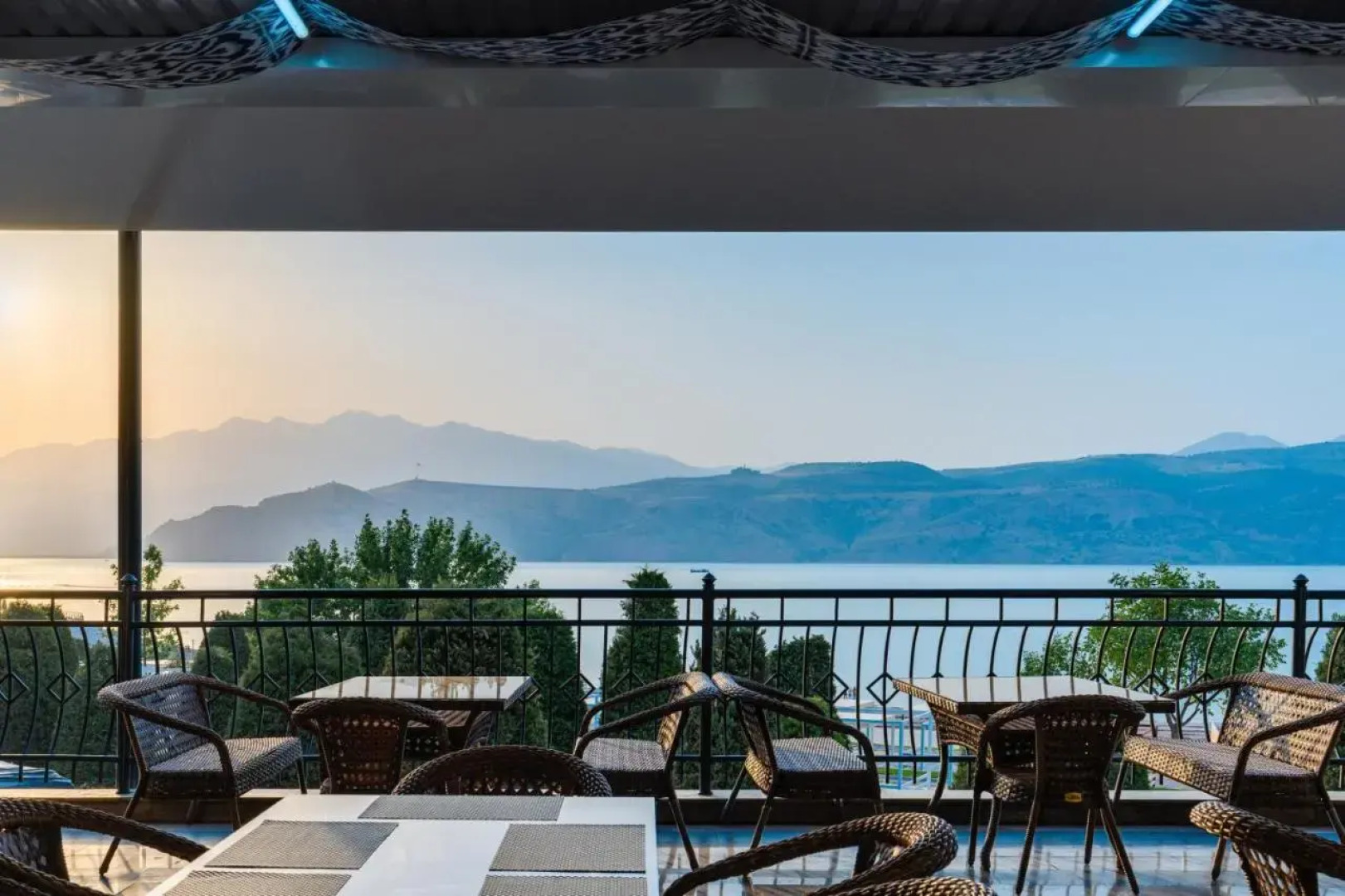 Pyramids Resorts, Charvak