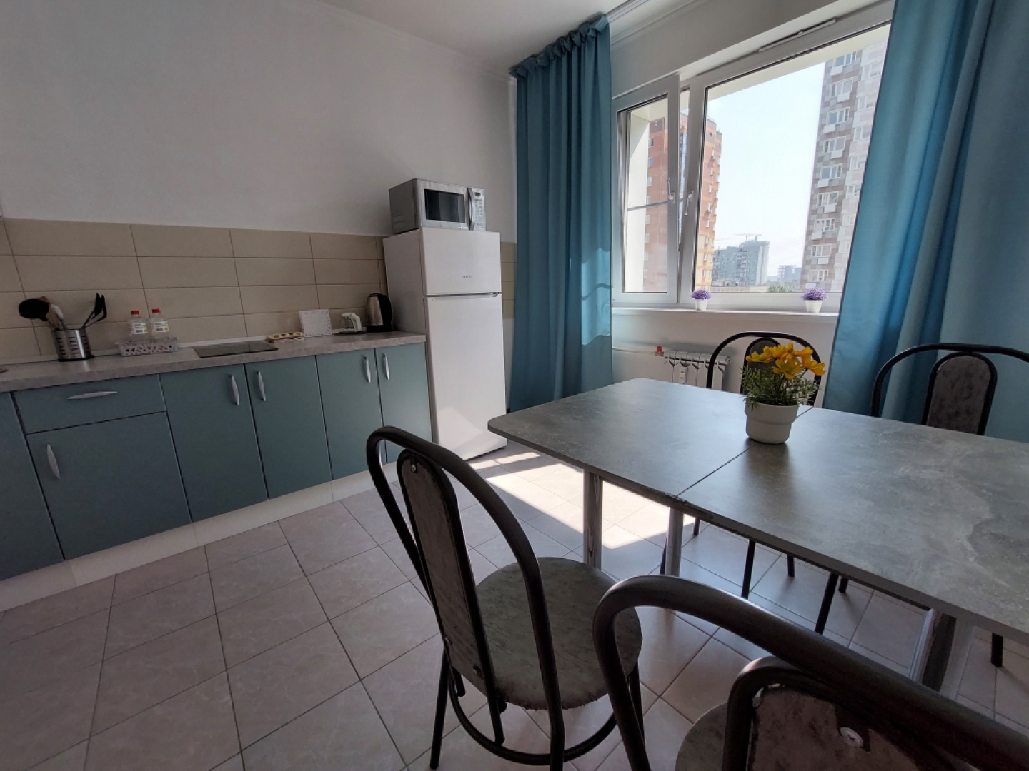 Апартаменты на улице Обручева 5