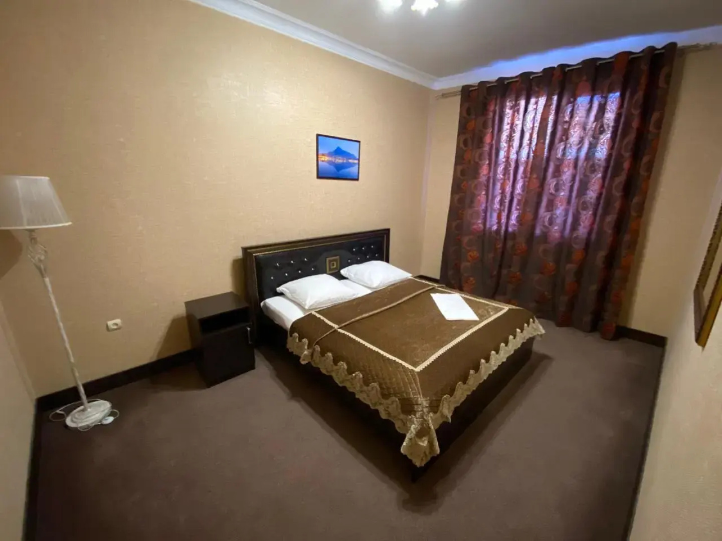 Отель Gold Mais