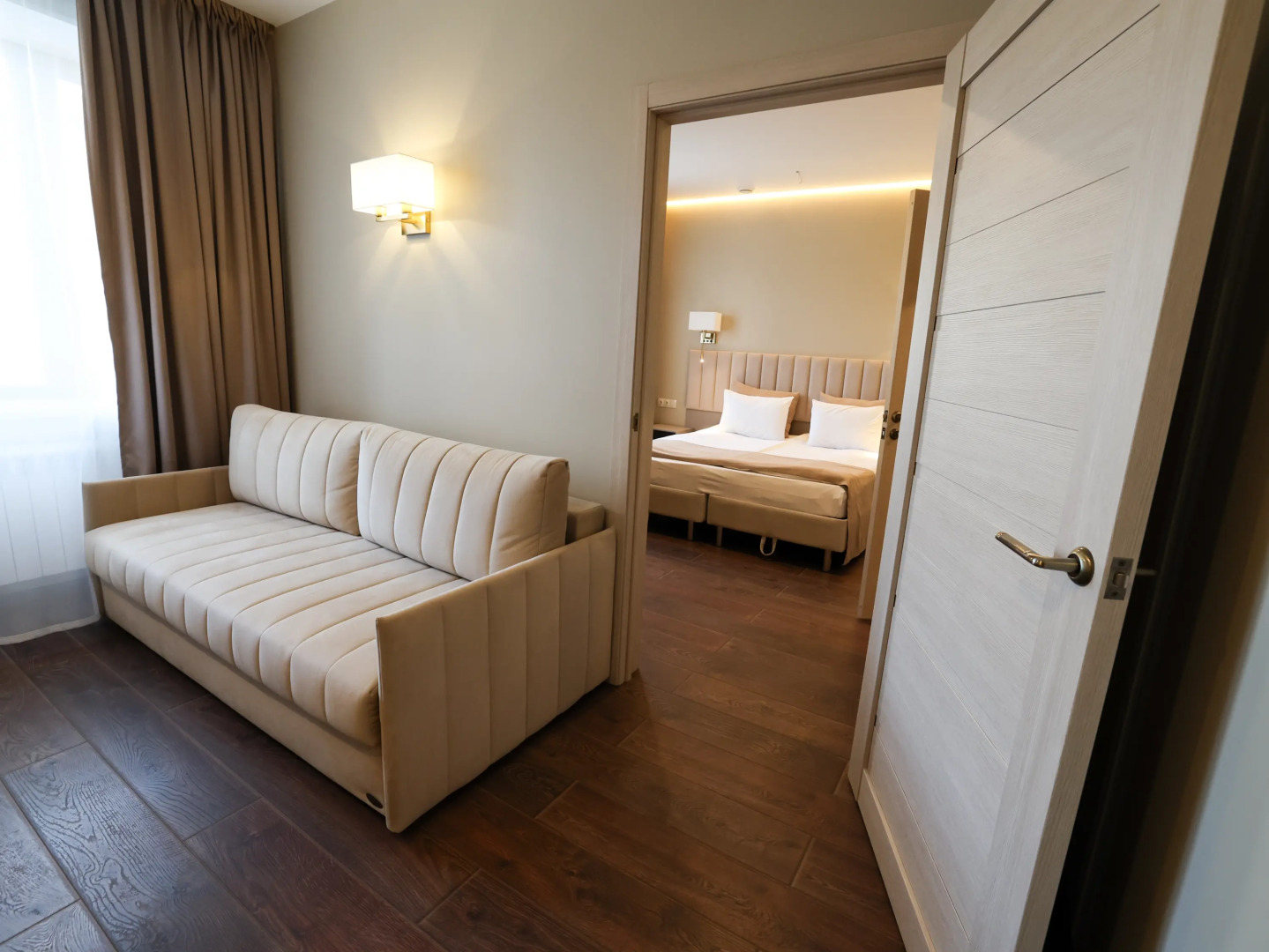 Гостиный двор Зуевский