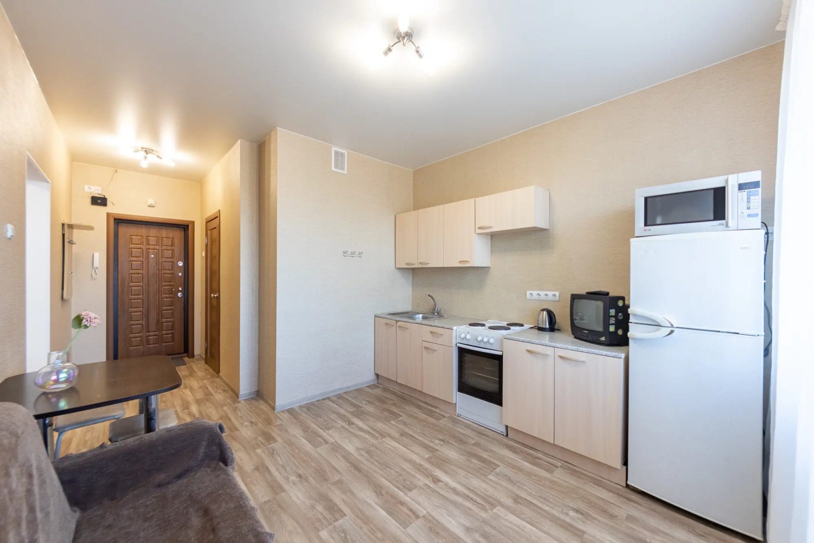 Квартира Уютная в центре города с шикарным видом, рядом Броско Молл