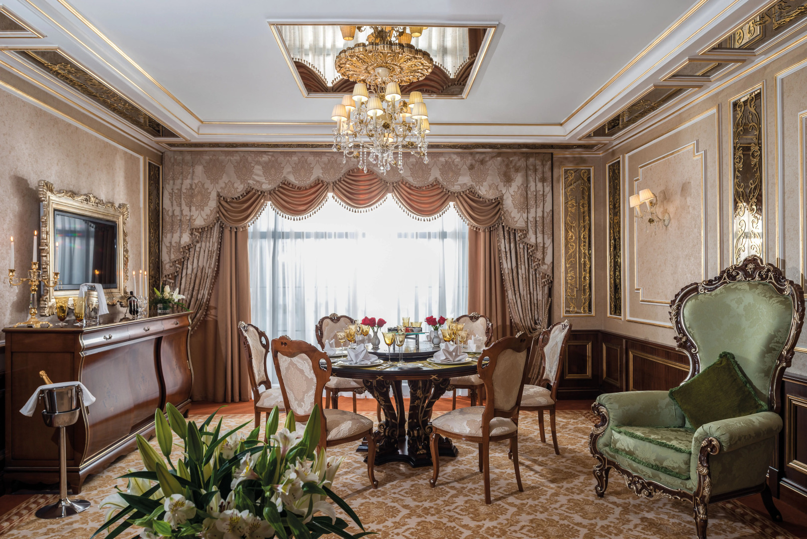 Отель Rixos Khadisha Shymkent