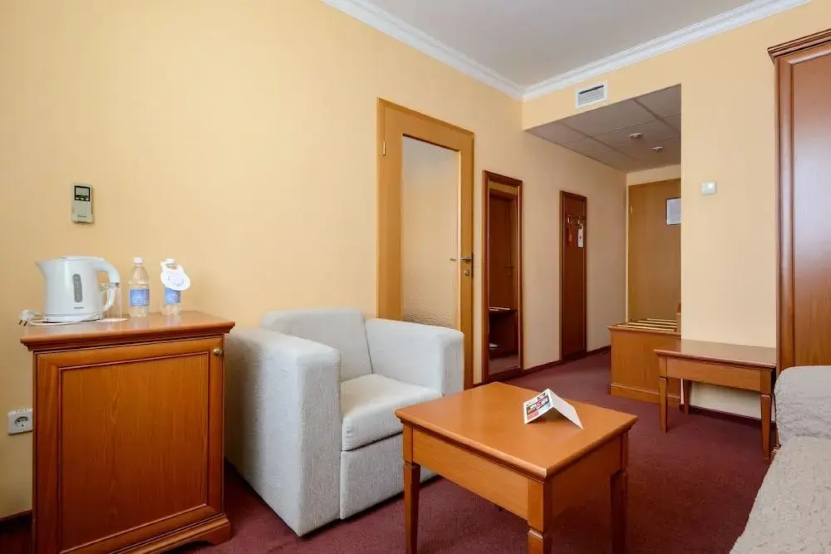 Азимут Отель Мирный