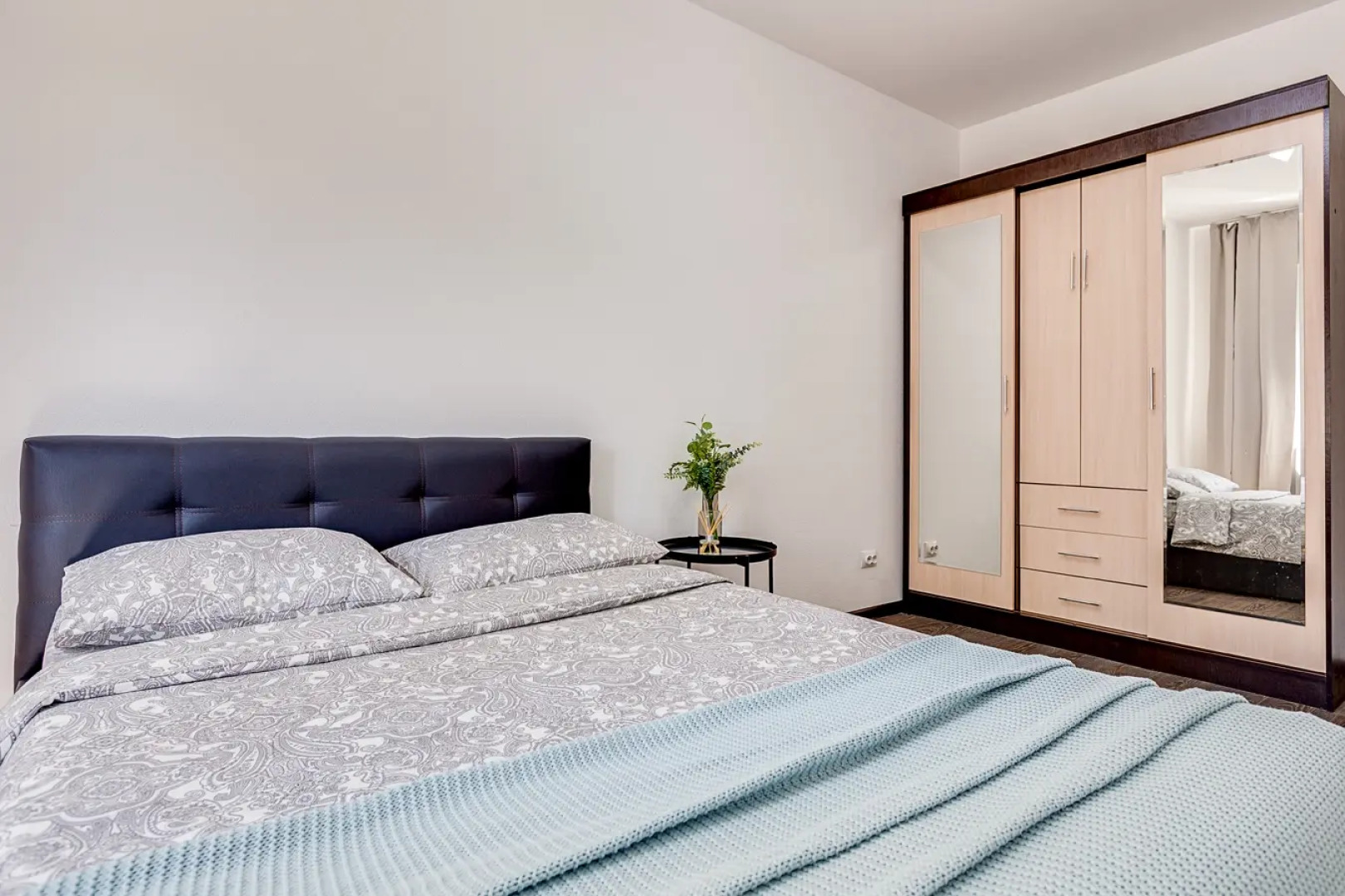 Апартаменты Like Home Aparts Европейский проспект 20/3