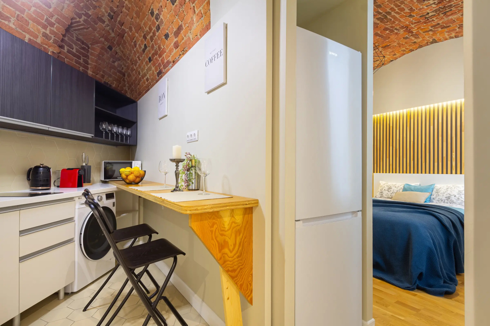 Апартаменты на набережной Макарова 14