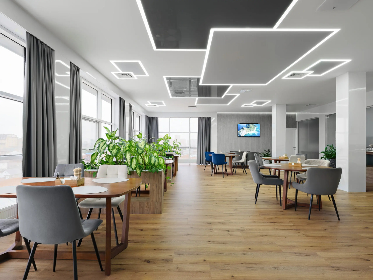Отель Параллель Parallel Congress by Stellar Hotels