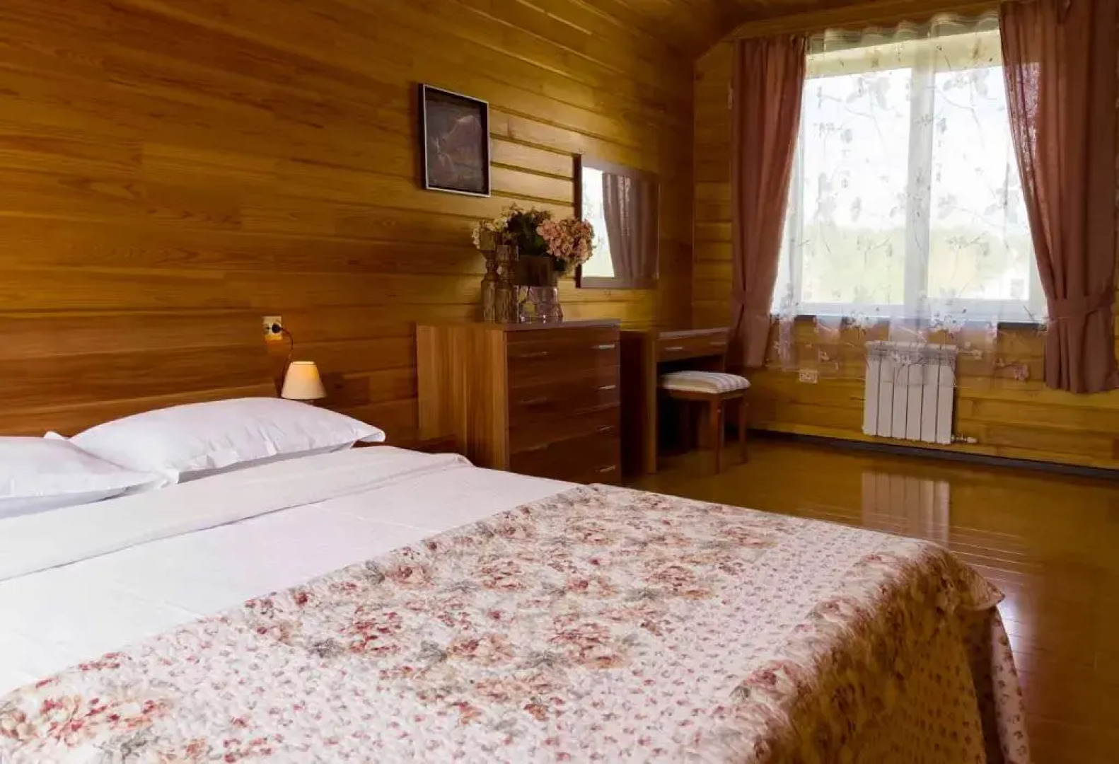 Частный Дом с Баней в Лесу Малахово