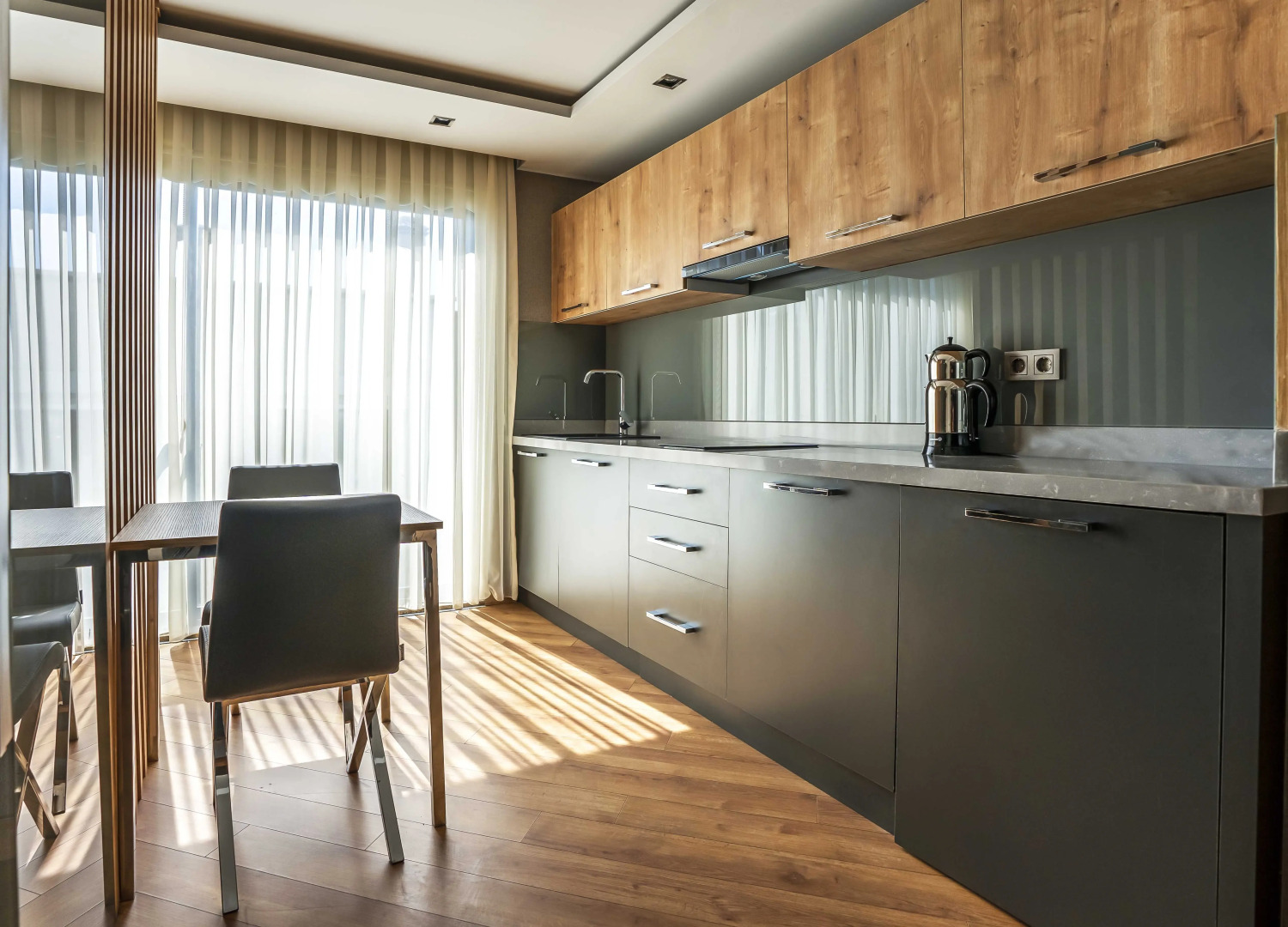 La Boutique Hotel & Suites (Adult Only 16+)