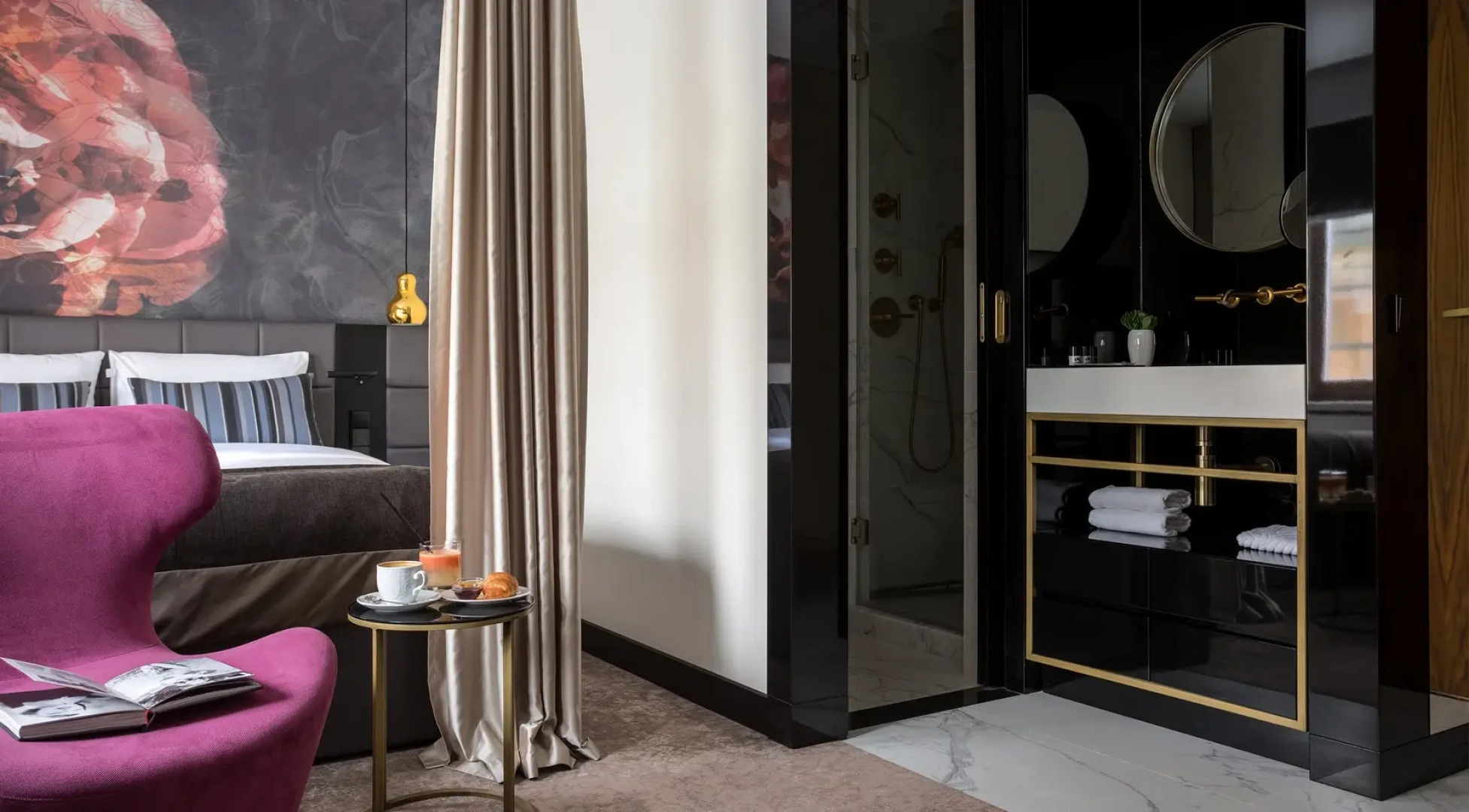 Отель Акварель