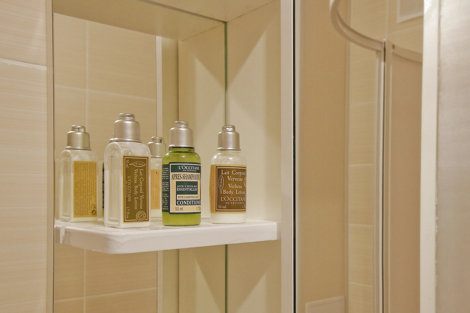 Апартаменты на Тихой