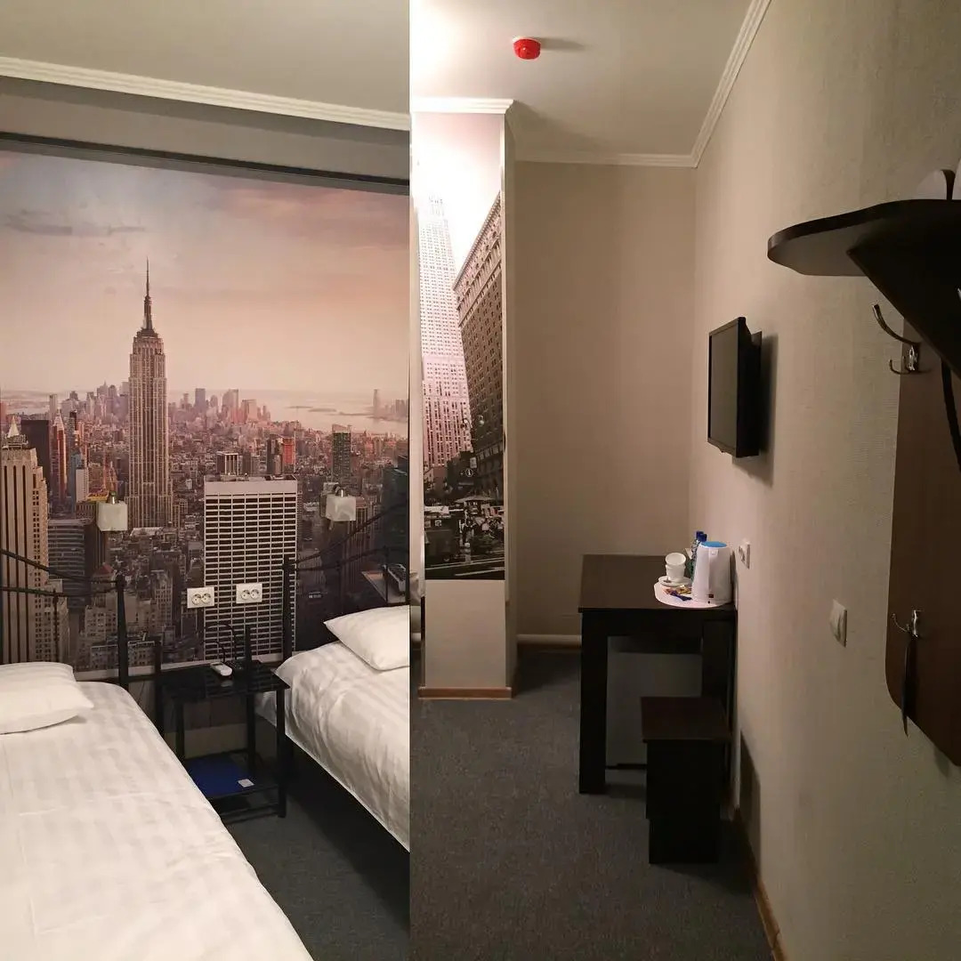 Отель Золотая Лилия