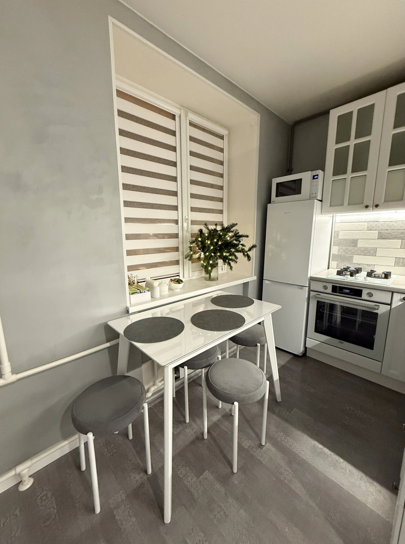 Квартира Ленинградская 8