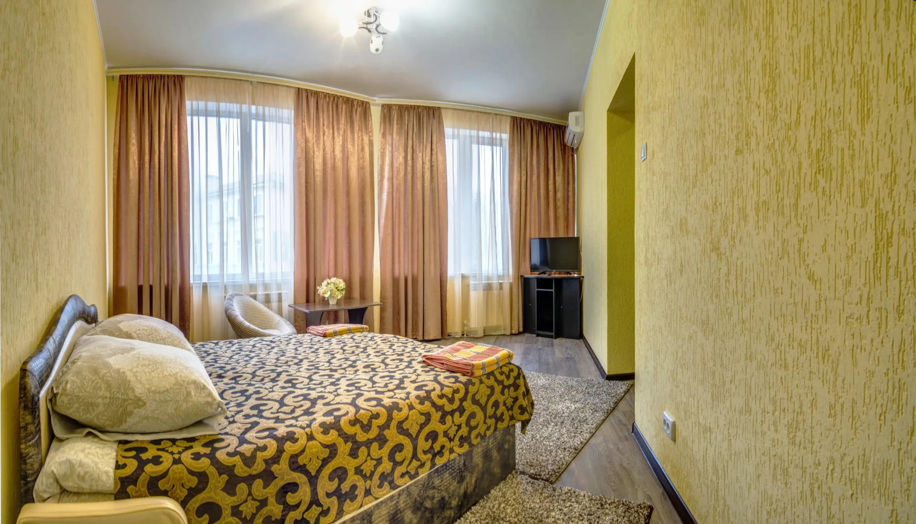 Отель Мидас