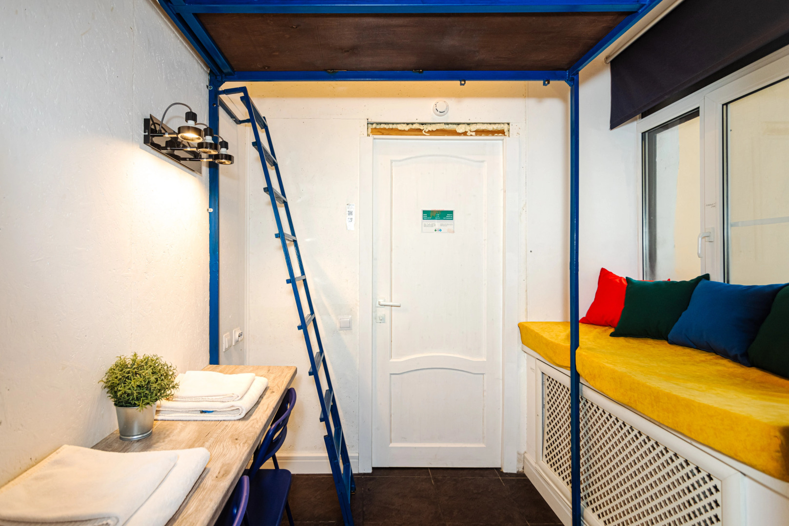 Хостел BookCase