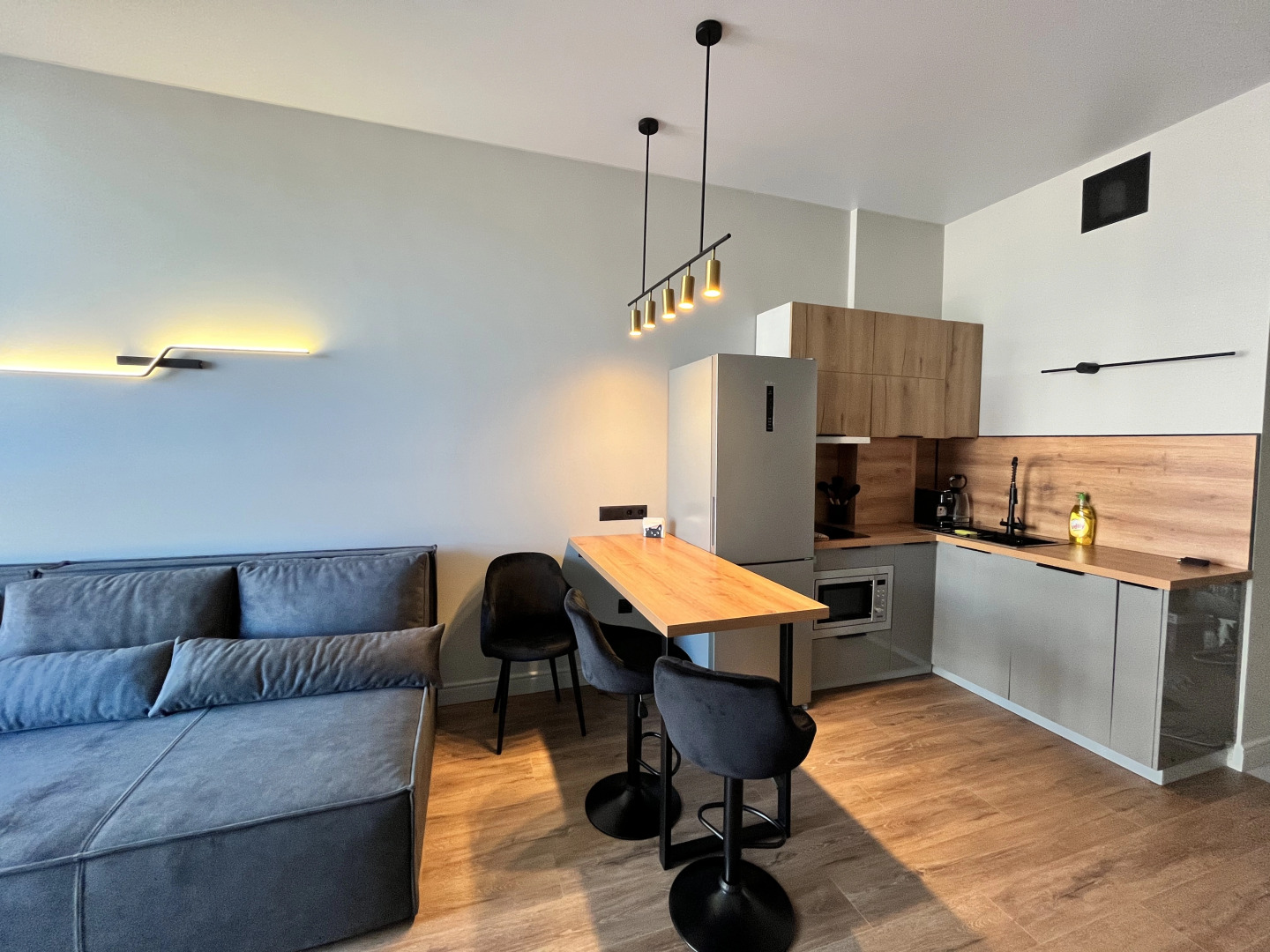 Студия Atlantis улица Гагарина 87 Зеленоградск