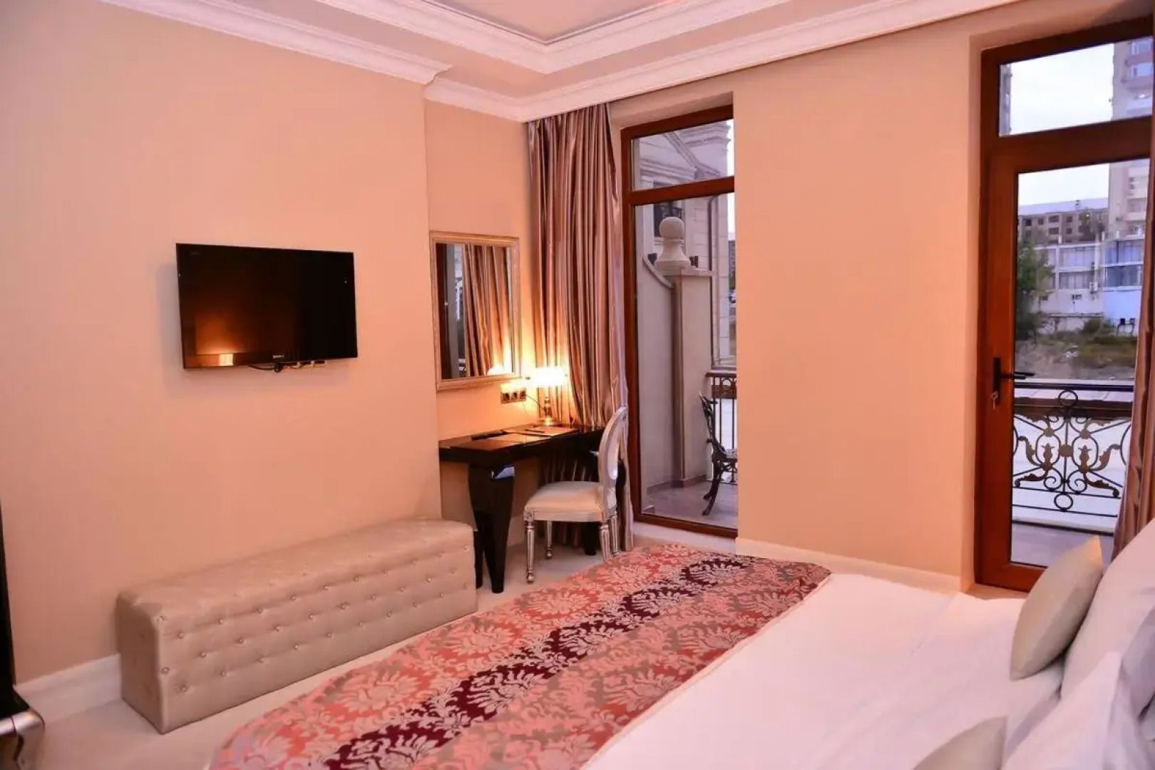 Отель Lake Palace 