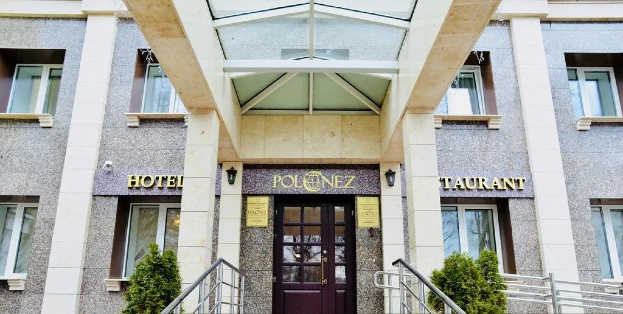 Отель Полонез