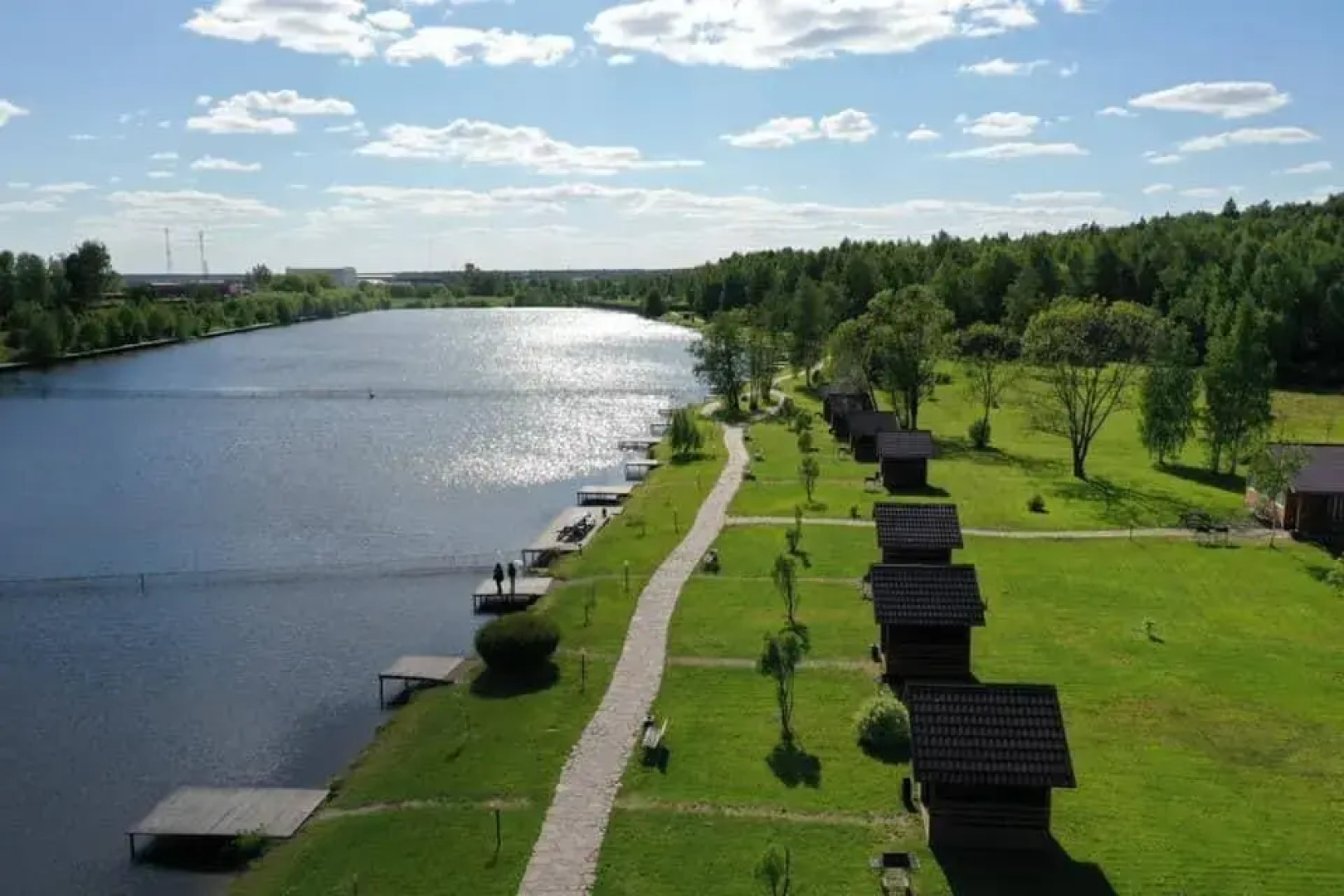 База отдыха Загородный клуб Золотые караси