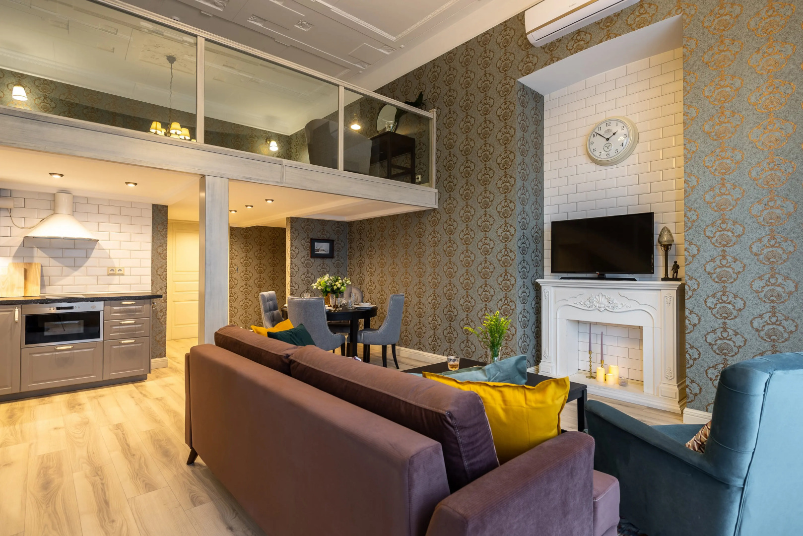 Апартаменты D на Чайковского с одной спальней №2