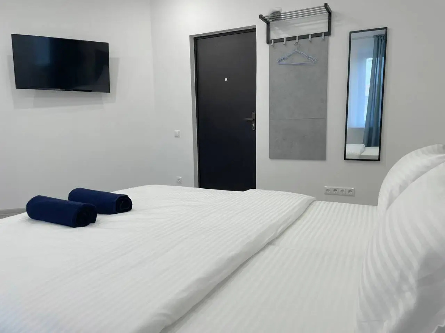 Апартаменты MAXI на Народной 23