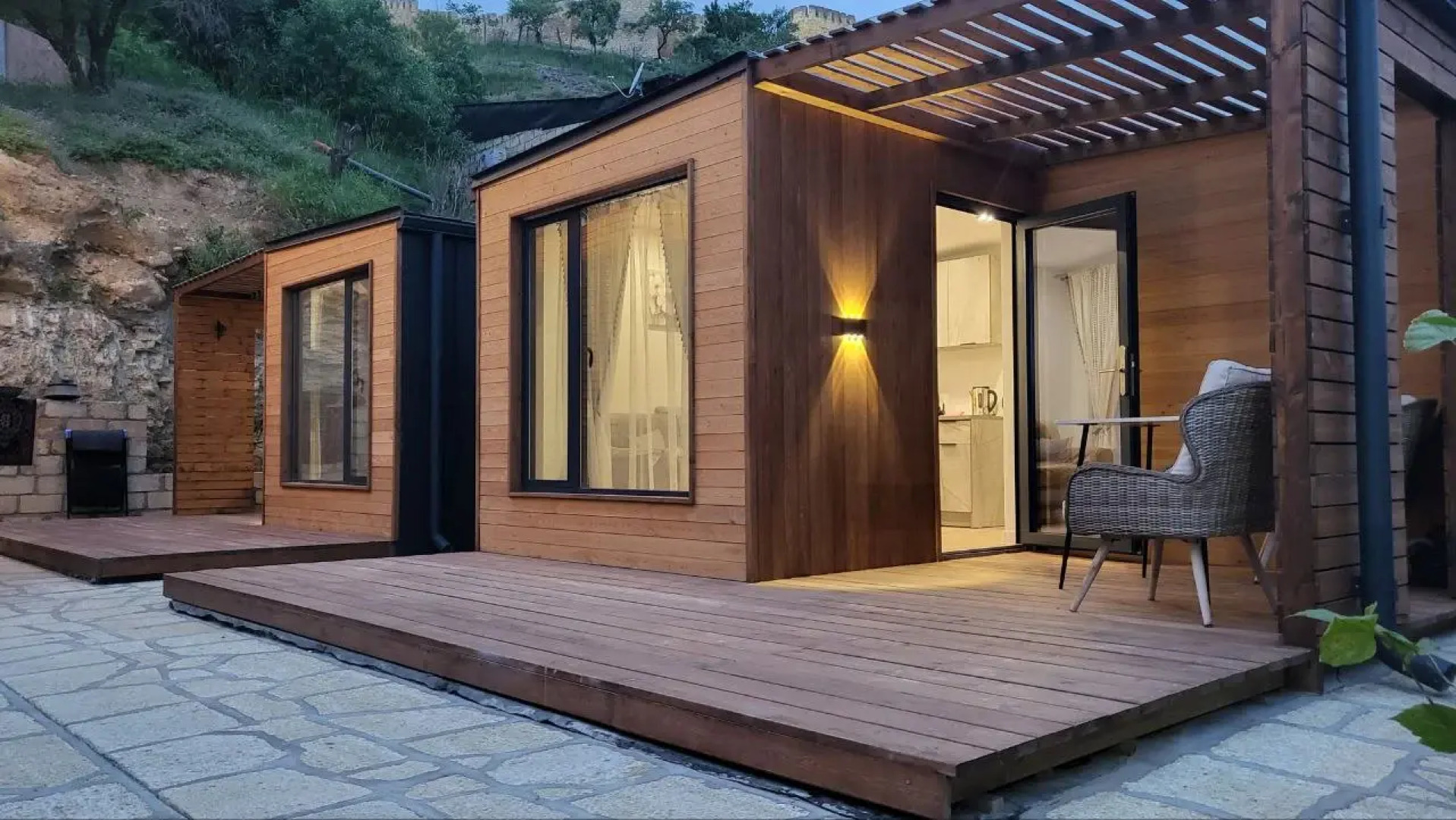 Частный дом с видом на крепость