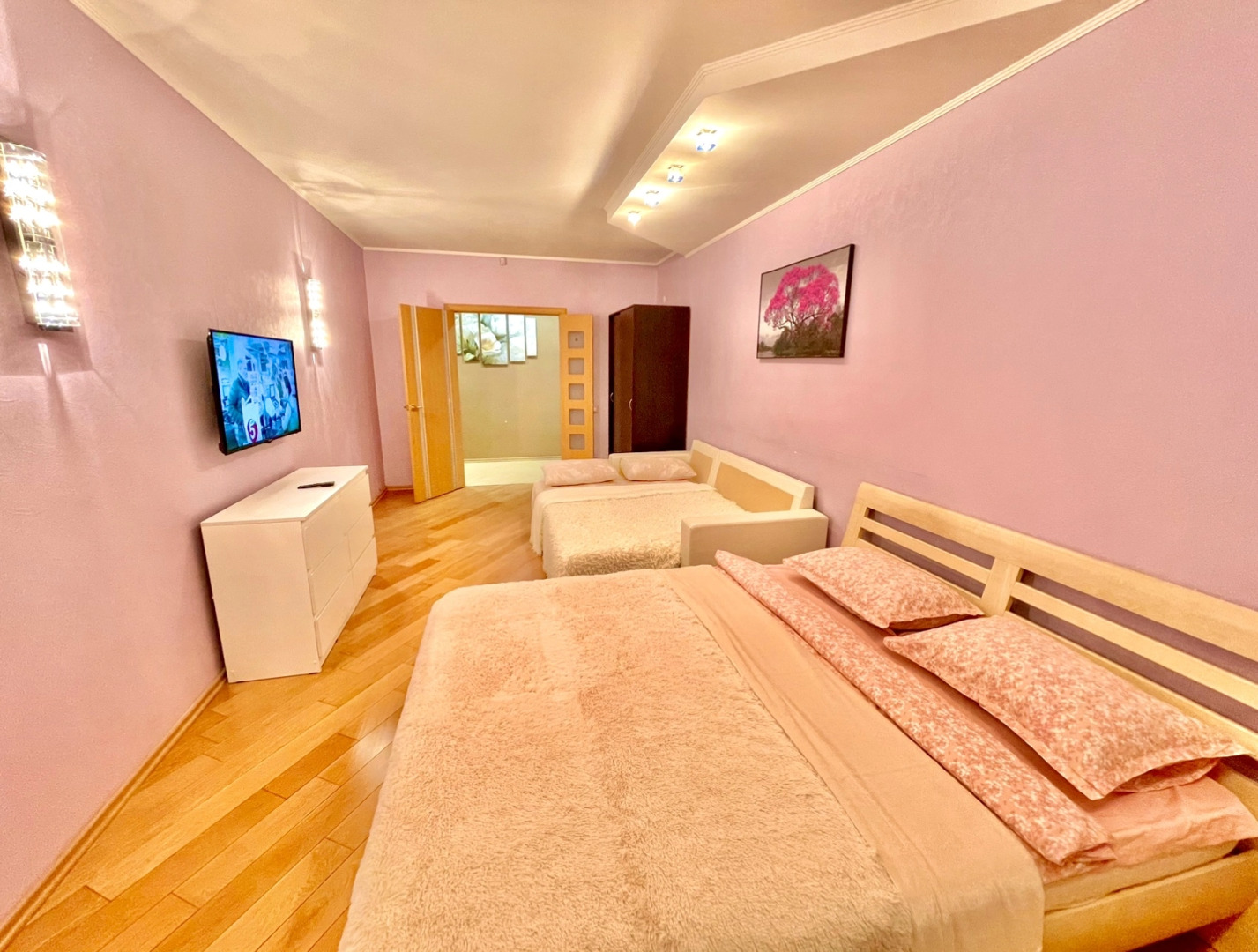 Апартаменты двухкомнатные на 11 Этаже в ЖК Современник с видом на реку Волгу