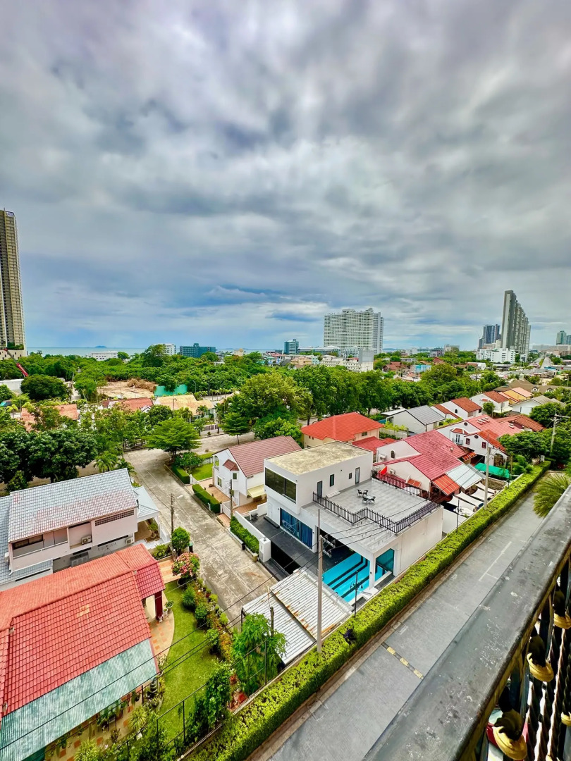 Апартаменты  Seven Seas 2 Bedroom - Spacious Two Bedroom Apartment In Jomtien Area
