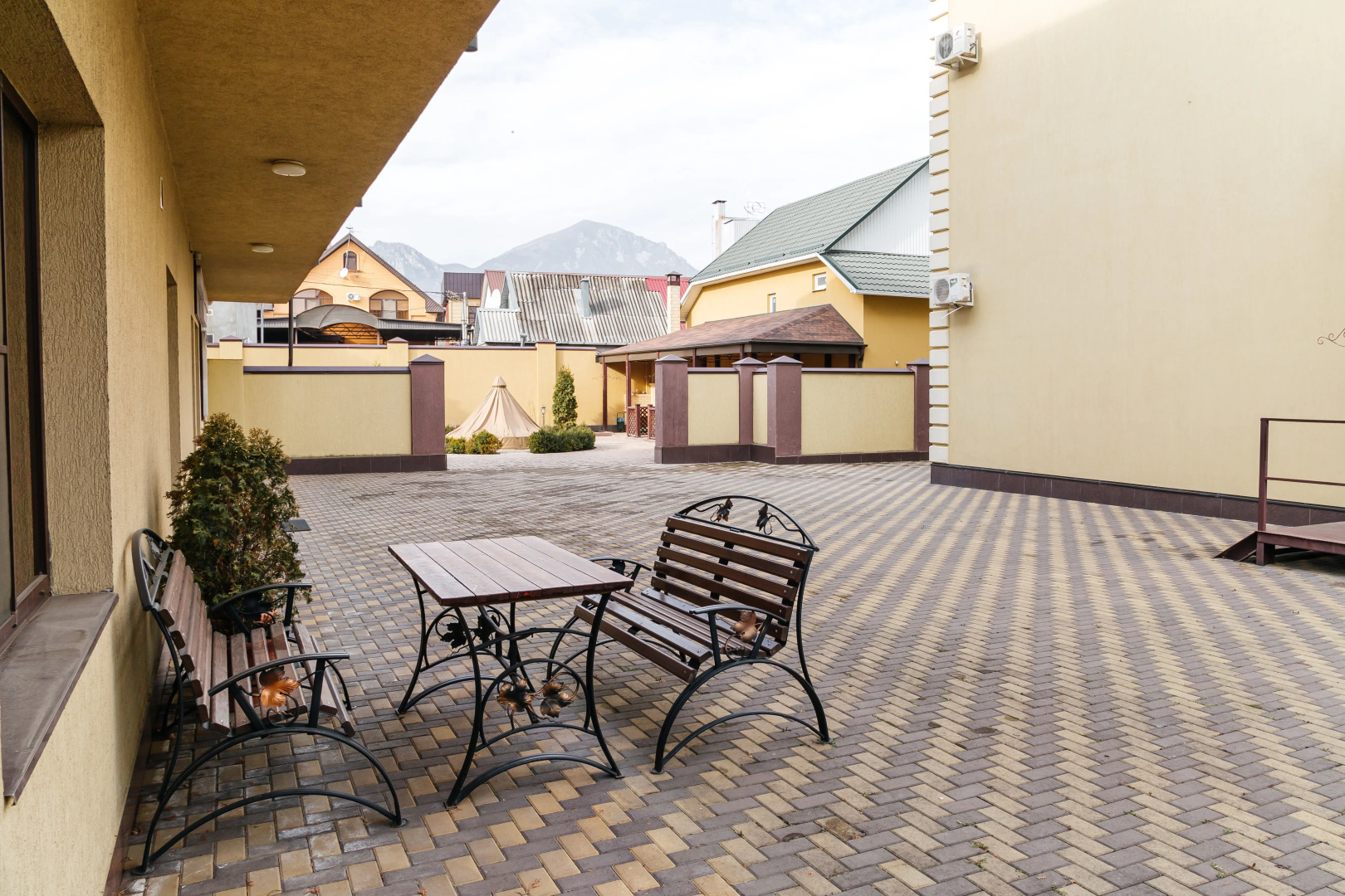 Отель Gold Star