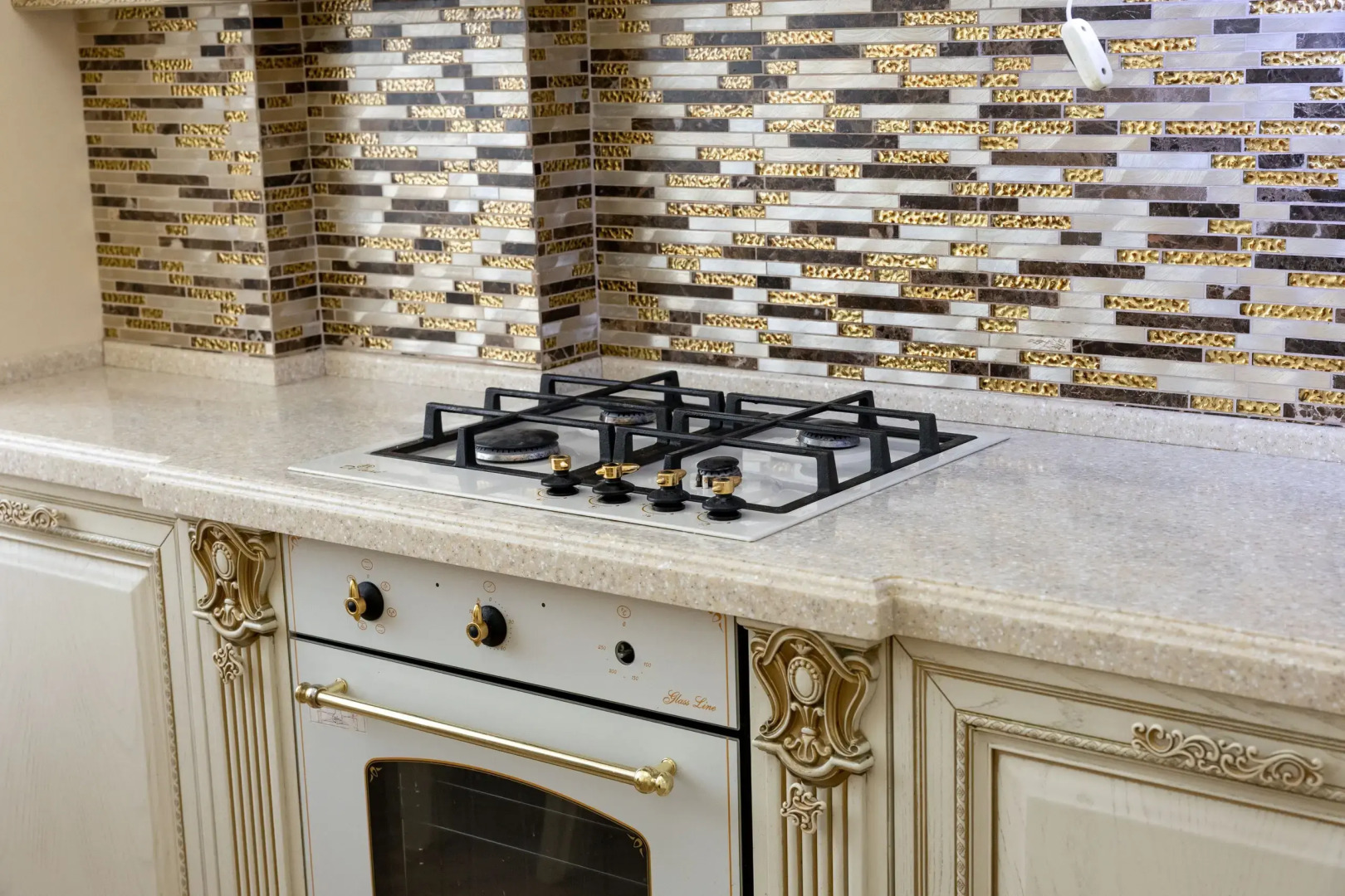 Апартаменты "Эленика" Роскошные у Озера в Махачкале