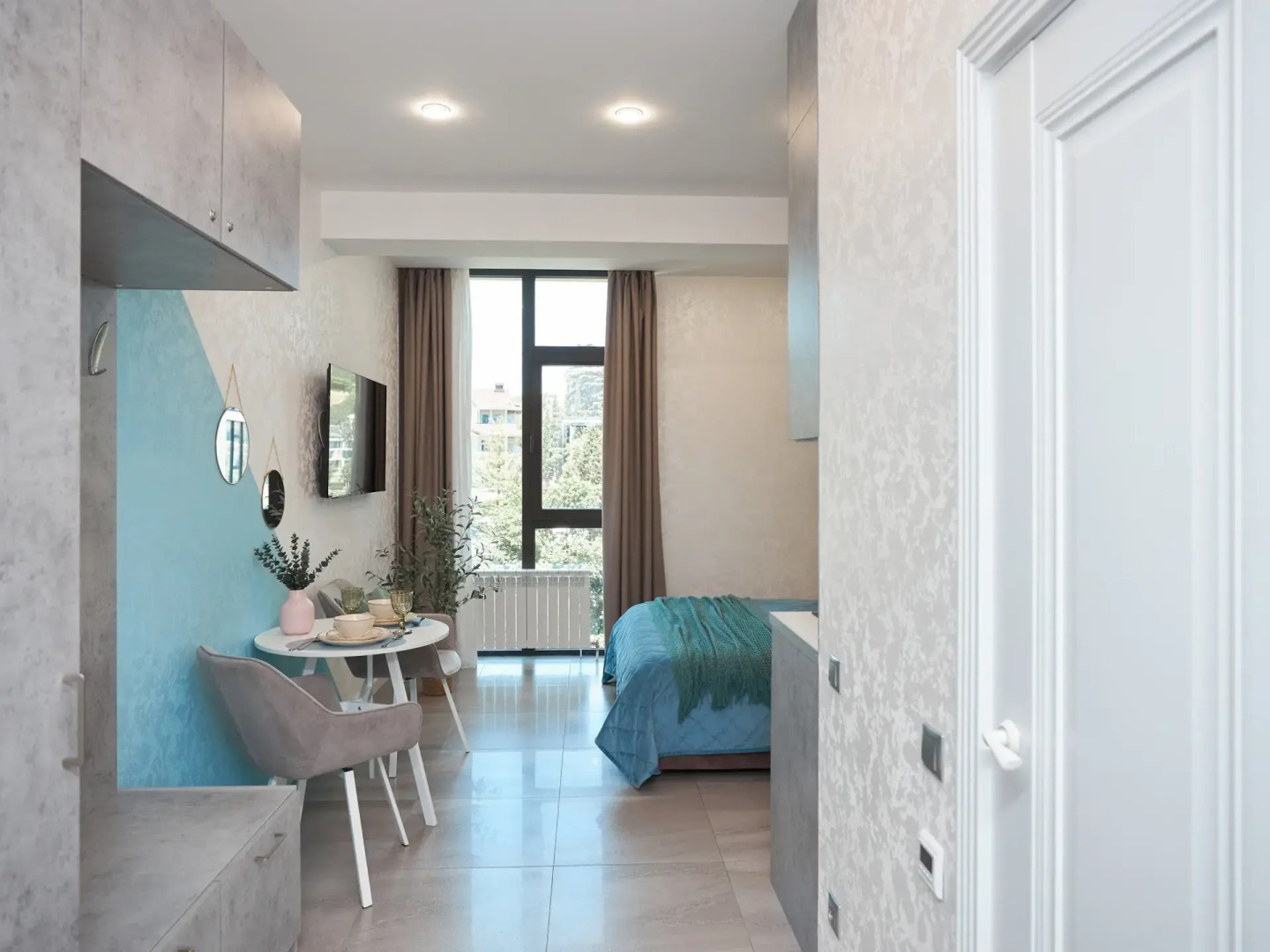 Апартаменты Сочи-Центр Студия с Бассейном на крыше. ЖК Метрополь