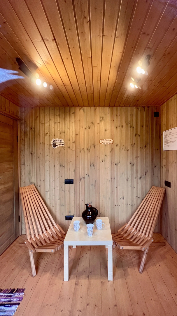 Частный дом Загородный комплекс на берегу реки с баней 1