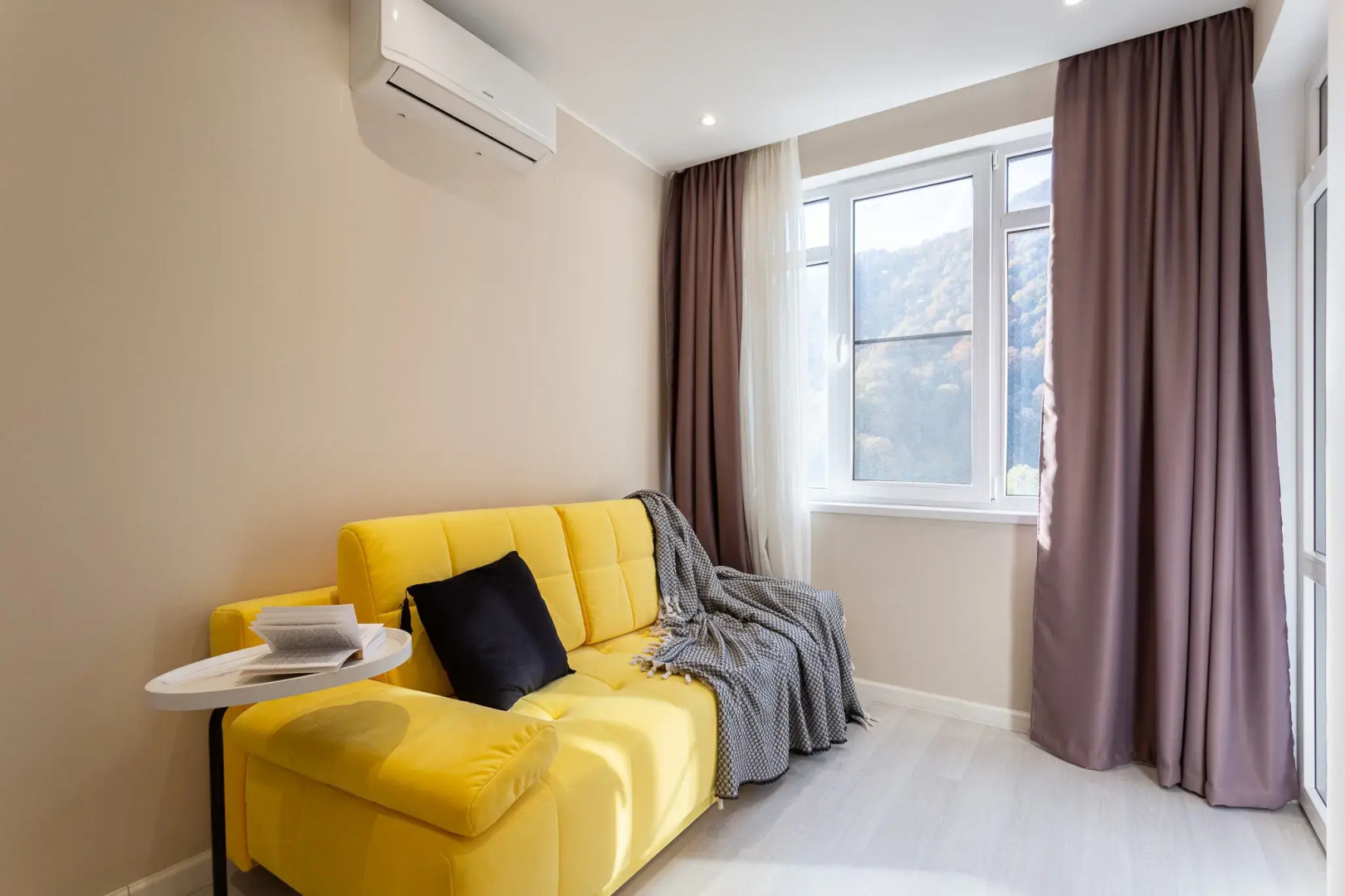 Апартаменты Уютные в Красной Поляне с Видом на Горы