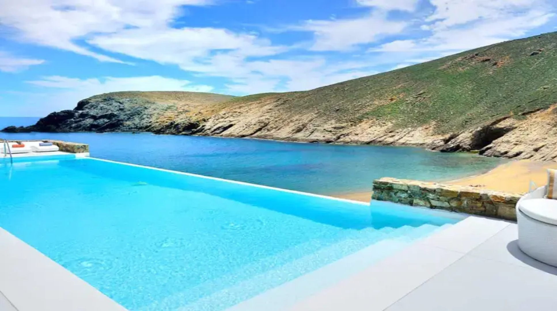 Fokos Beach Villa
