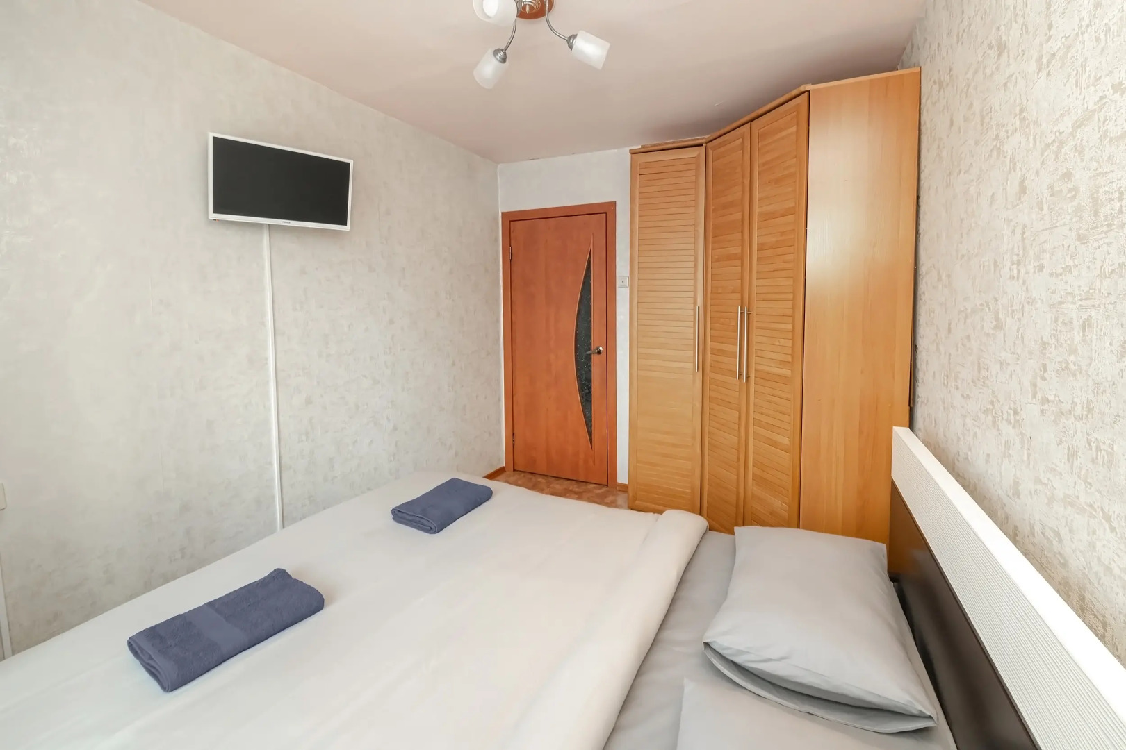 Квартира 2-х комнатная на Третьей Рабочей